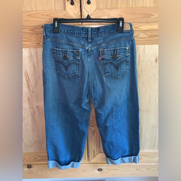 Levi’s blue denim Jean cuffed cropped capri jeans size 10 - Picture 2 of 3